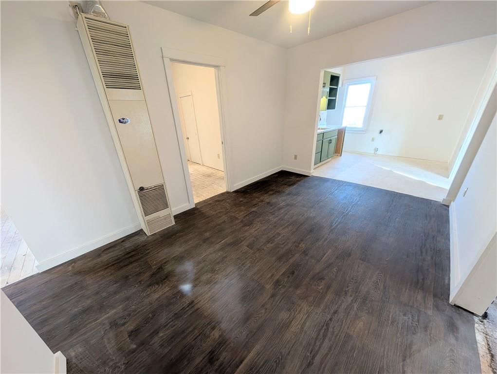 309 S Elm Street — photo 29