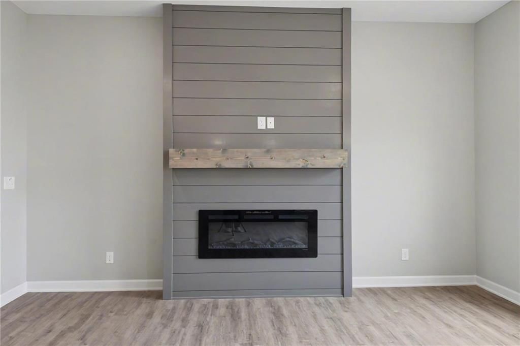 1210 Alexander Court — photo 8