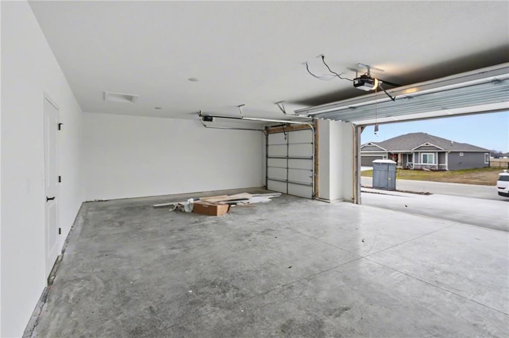 1210 Alexander Court — photo 37