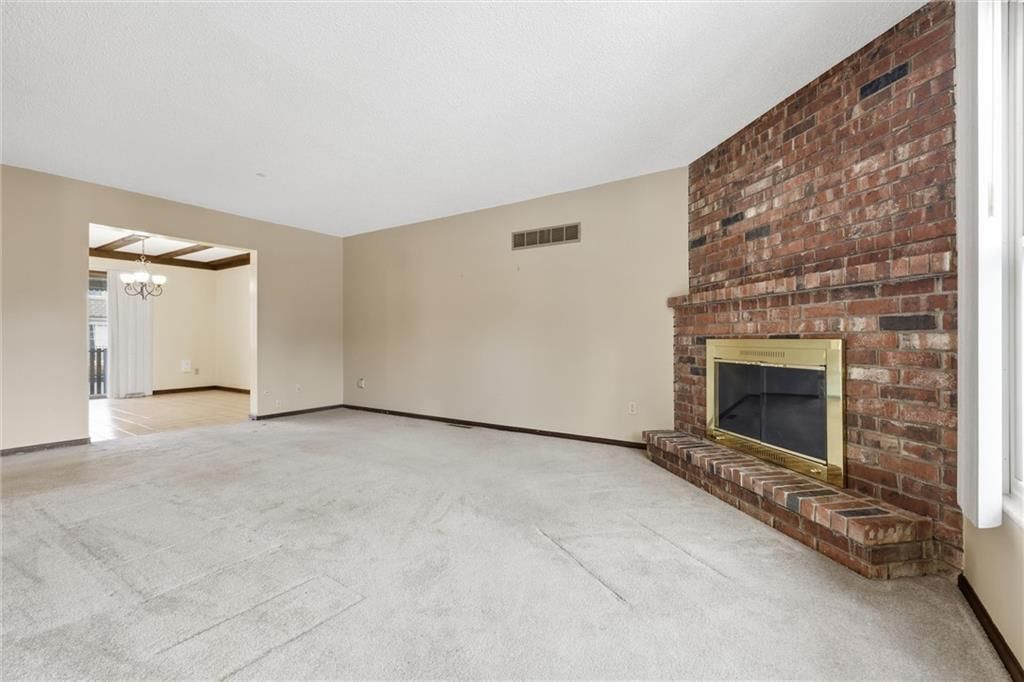 113 W Bannister Road — photo 5