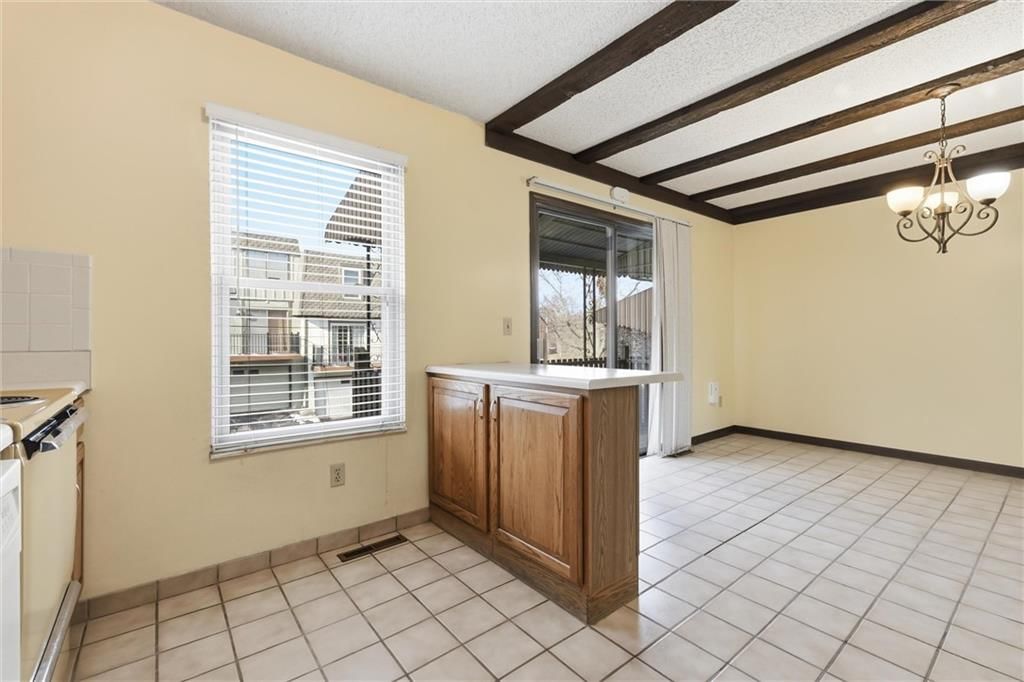 113 W Bannister Road — photo 8
