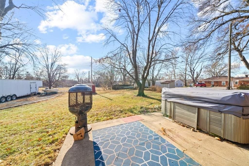 10005 E 69th Terrace — photo 18
