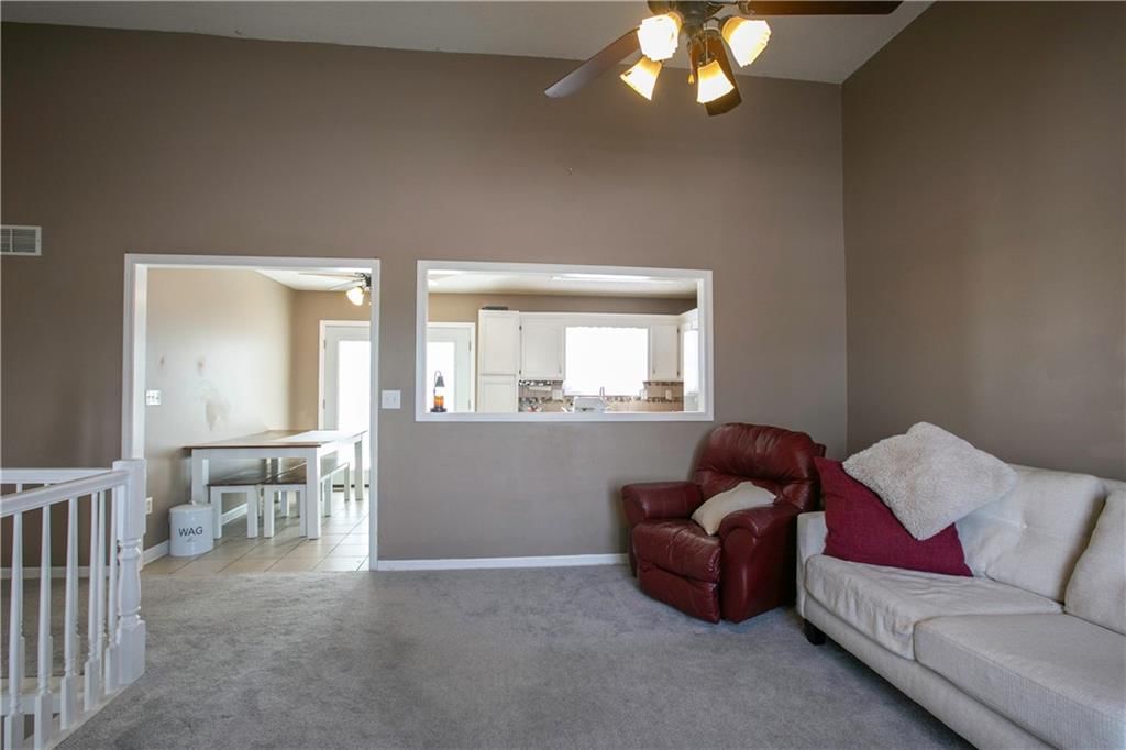 1203 Willow Drive — photo 5