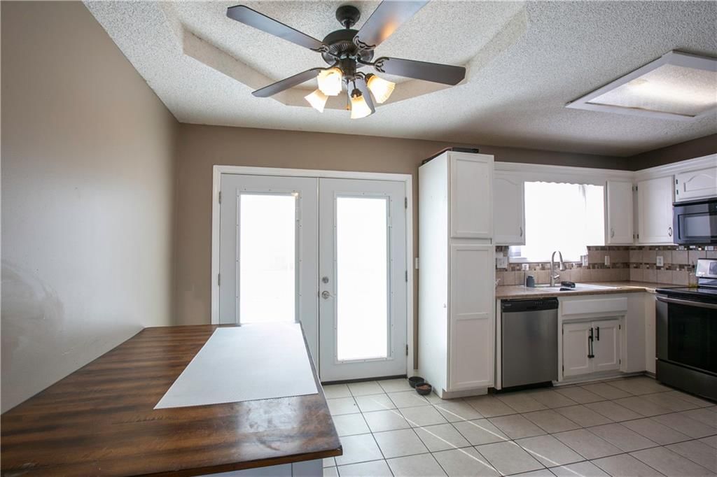 1203 Willow Drive — photo 8