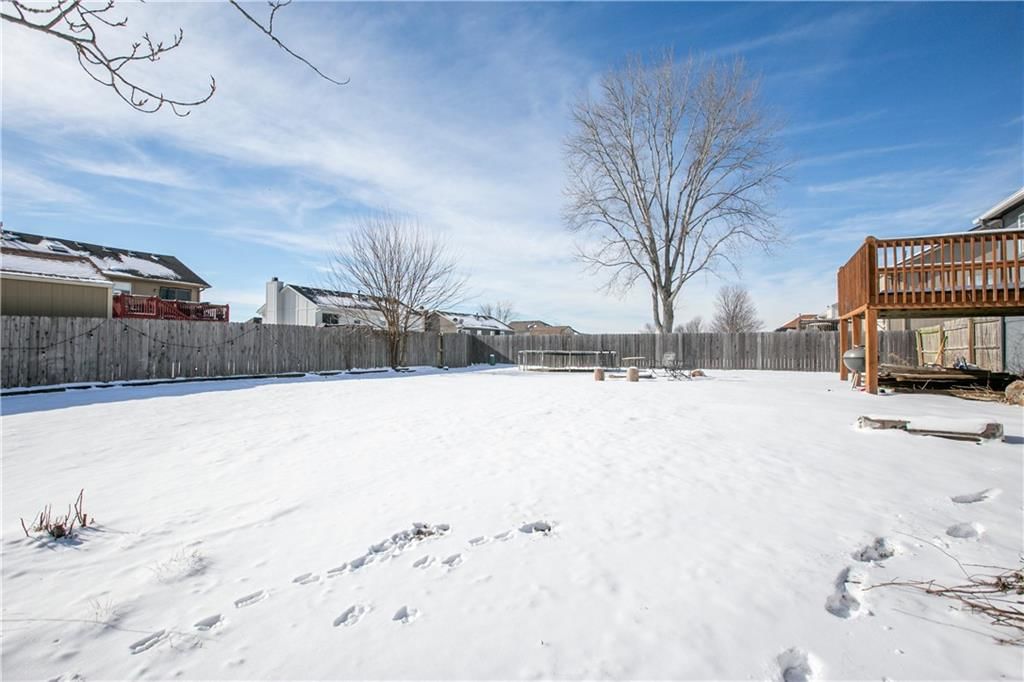 1203 Willow Drive — photo 28
