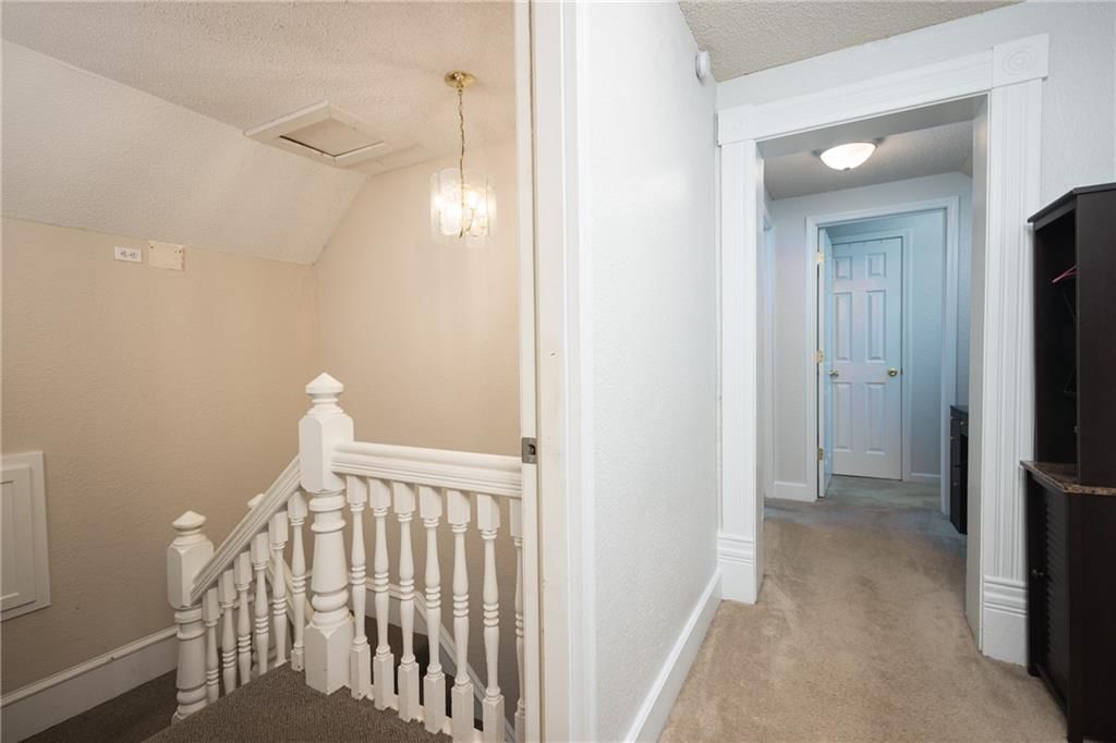 214 E 13th Street — photo 27
