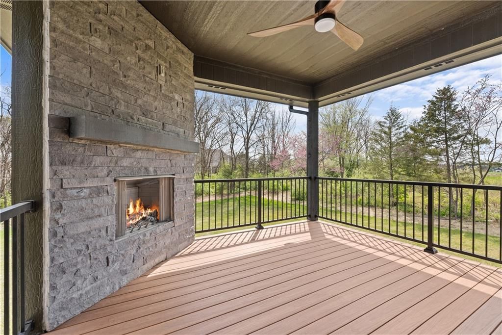4 Broken Arrow Court — photo 28