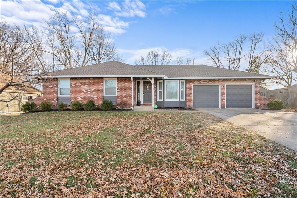 811 NE Mulberry Street, Lee's Summit, MO