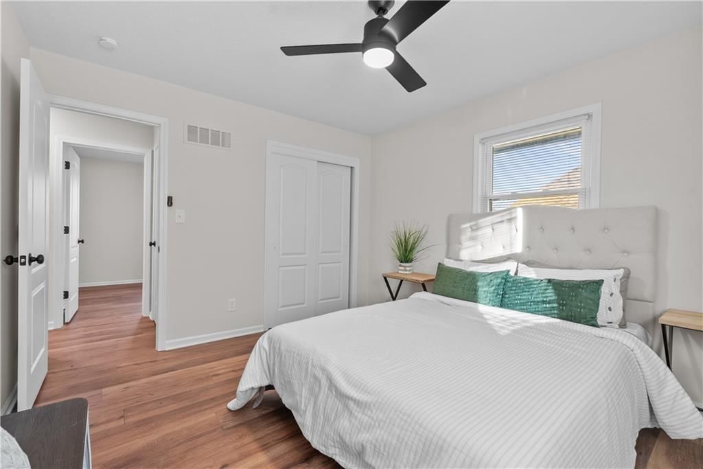 811 NE Mulberry Street — photo 18