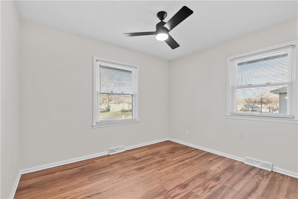 811 NE Mulberry Street — photo 19