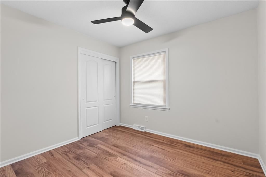 811 NE Mulberry Street — photo 20