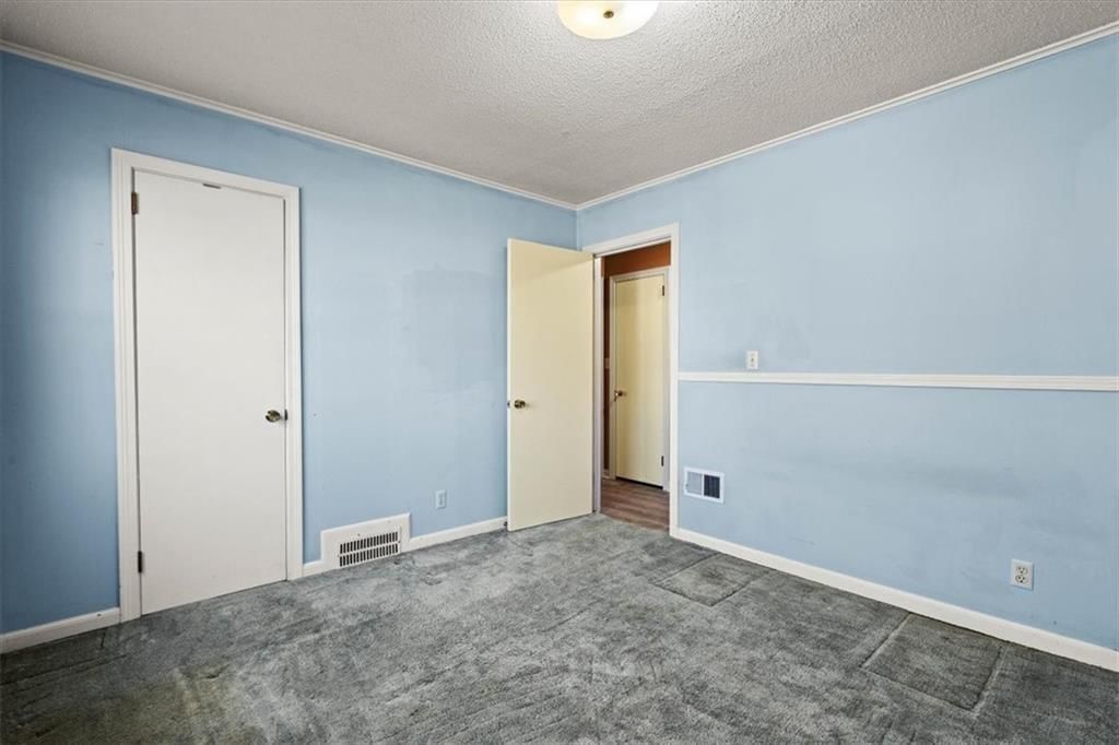 1221 E 25th Avenue — photo 12