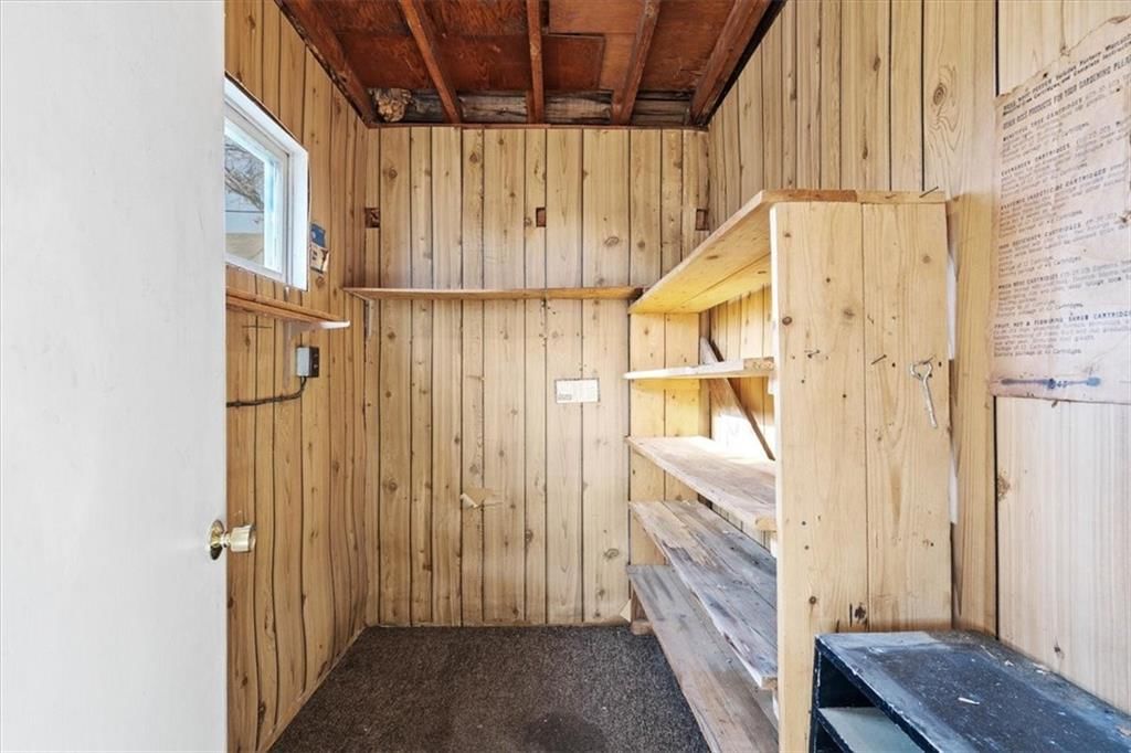 1221 E 25th Avenue — photo 17