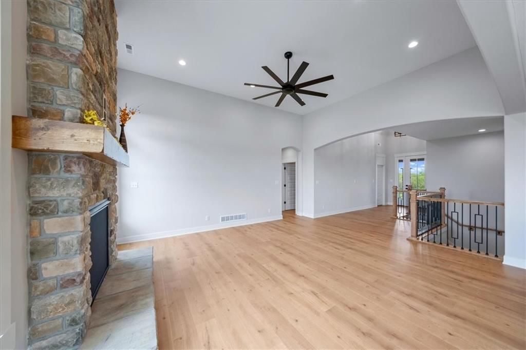1309 Larkspur Place — photo 5