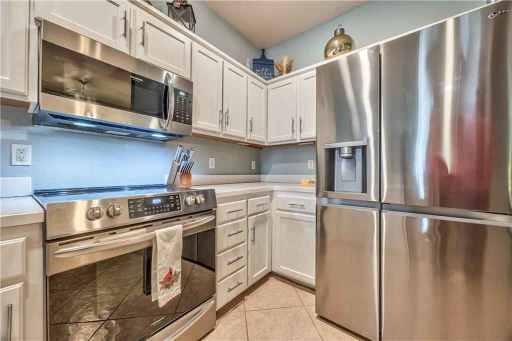 1202 N Martway Drive — photo 5
