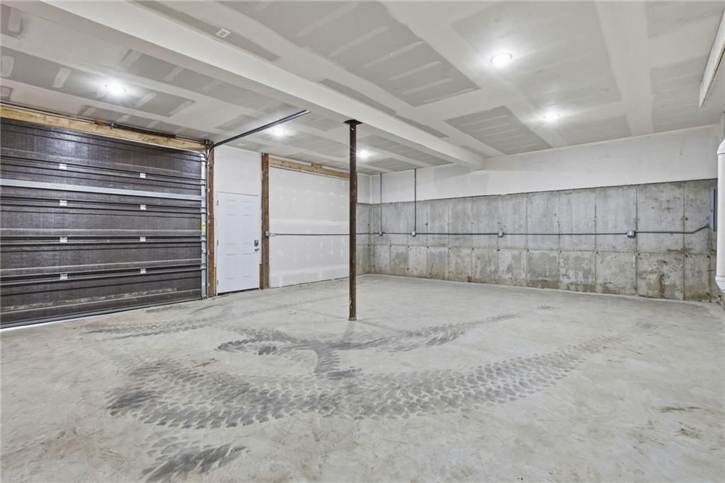 219 W Culton Street — photo 23