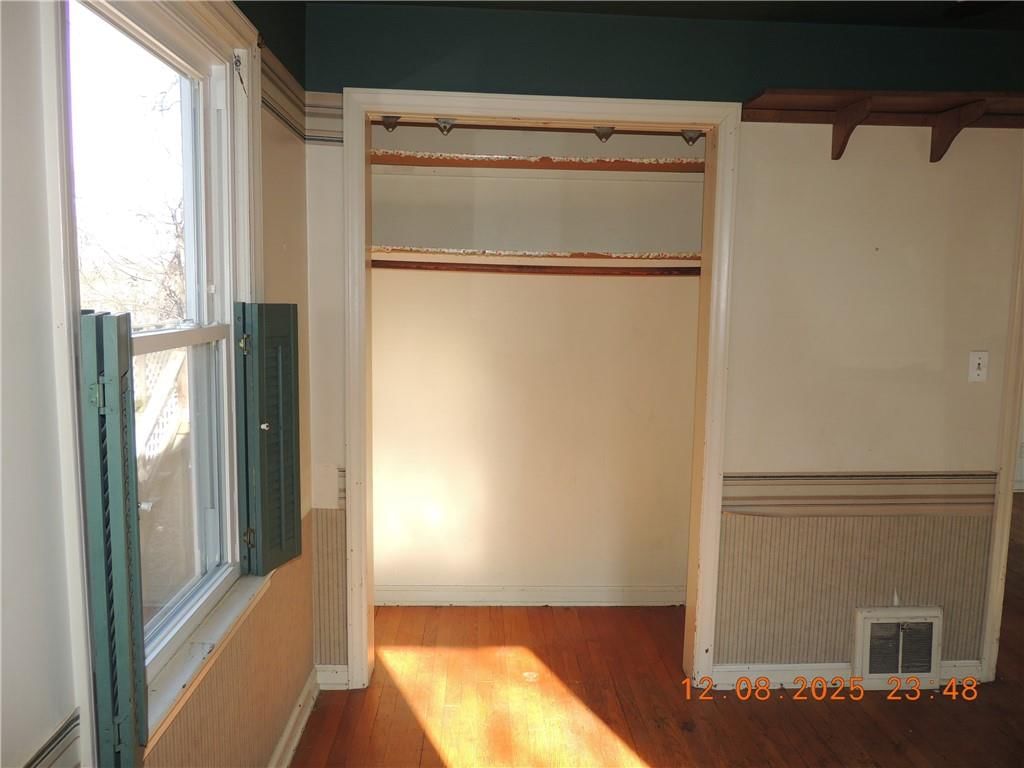 3228 S Cedar Avenue — photo 11