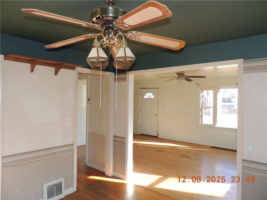 3228 S Cedar Avenue — photo 12