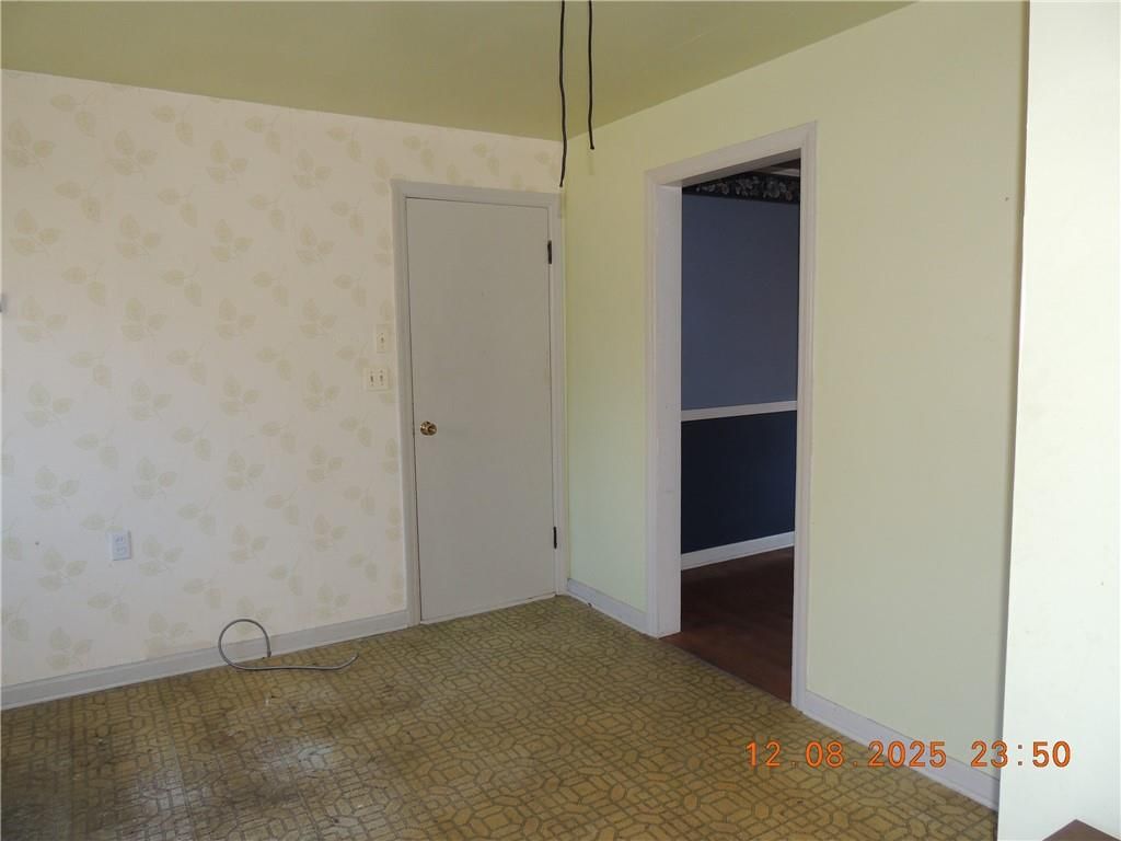 3228 S Cedar Avenue — photo 18