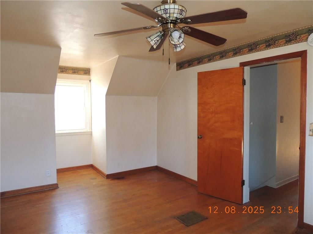 3228 S Cedar Avenue — photo 31