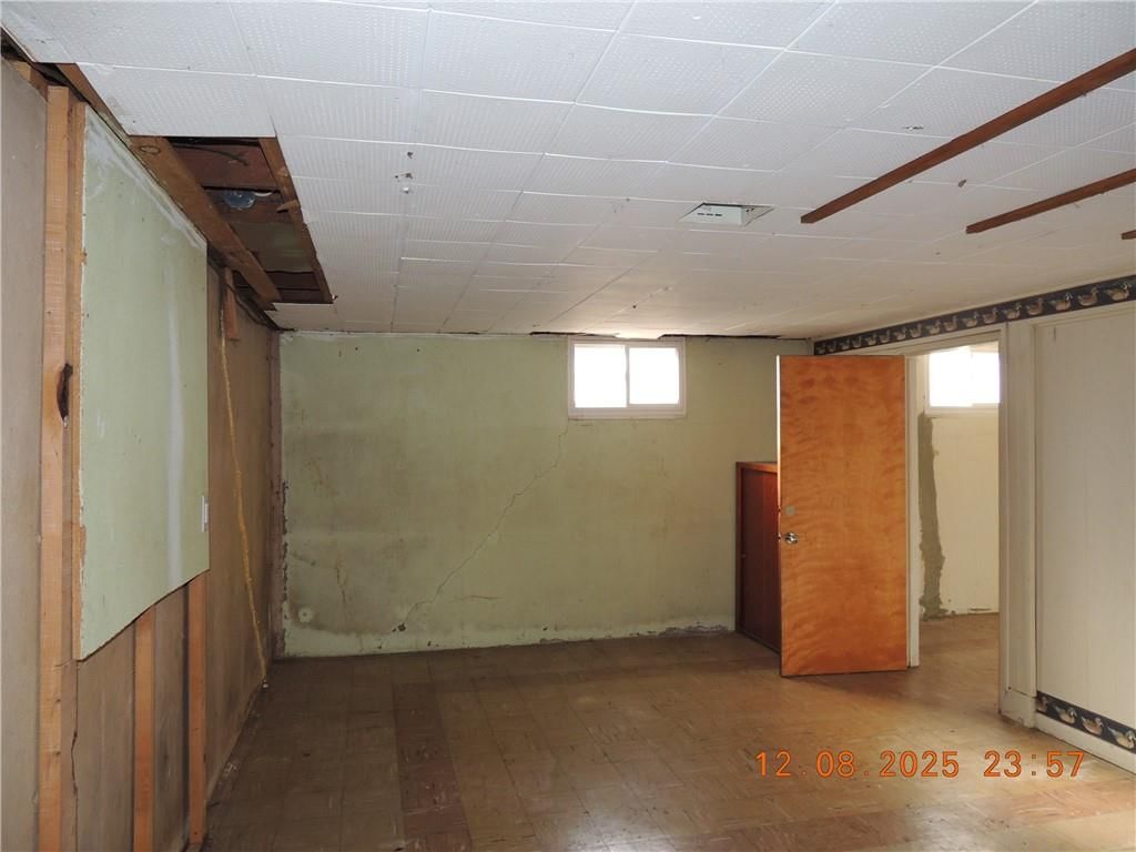 3228 S Cedar Avenue — photo 37