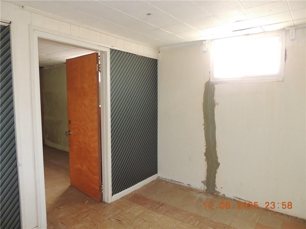 3228 S Cedar Avenue — photo 41