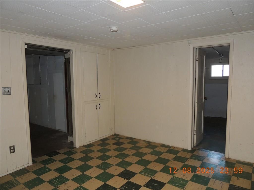 3228 S Cedar Avenue — photo 44