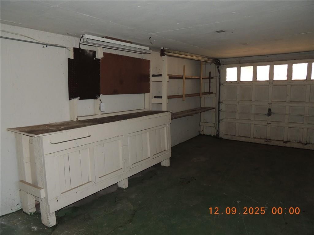 3228 S Cedar Avenue — photo 48
