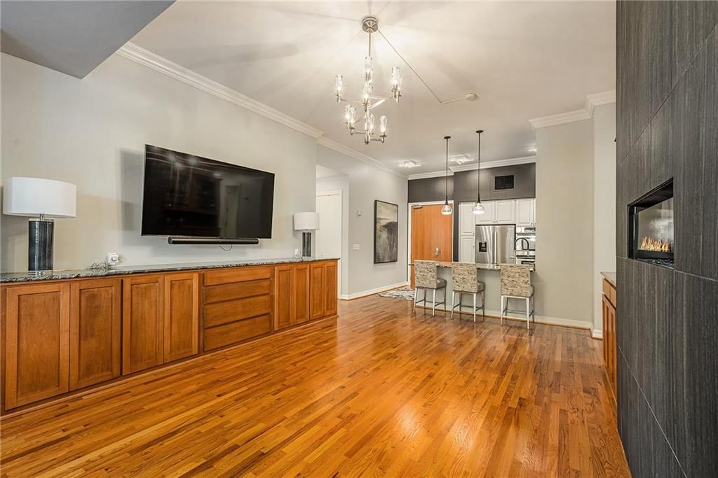 4900 Central Street — photo 8