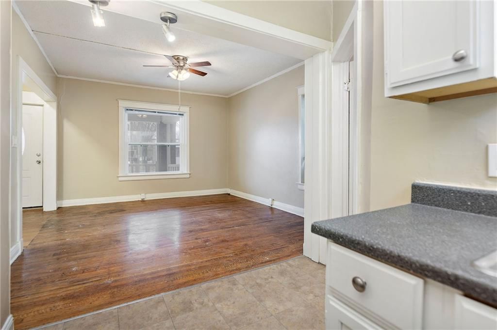 1017 W 39th Street — photo 18