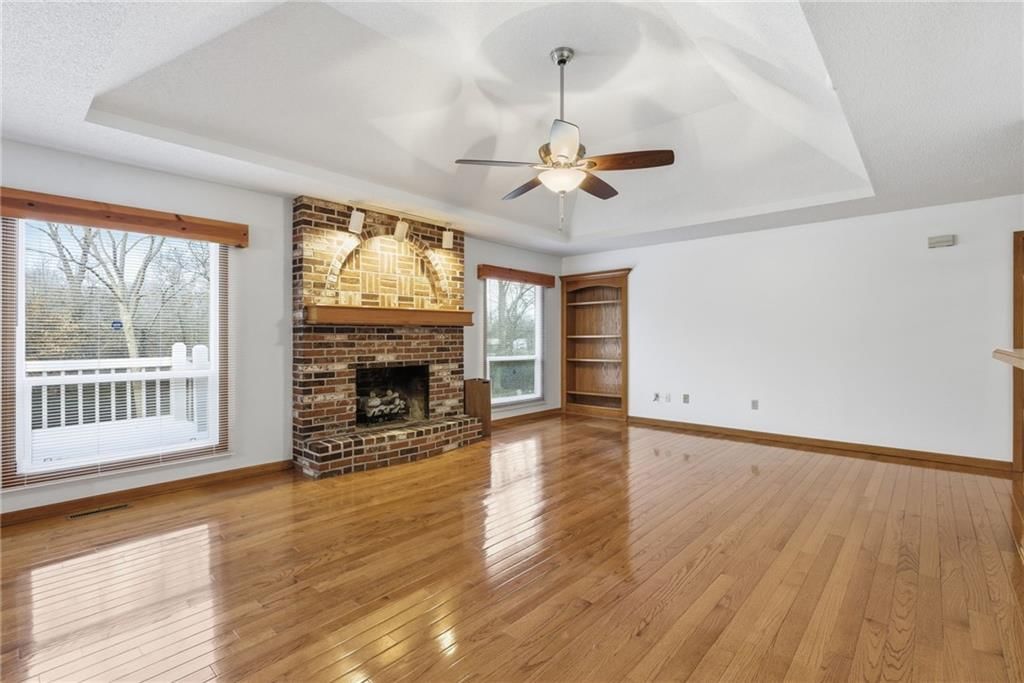 507 Larkin Court — photo 8