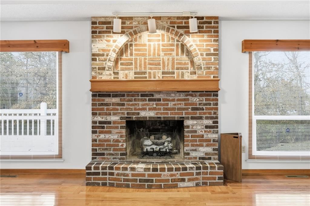 507 Larkin Court — photo 10