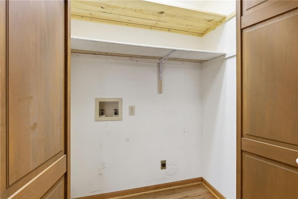 507 Larkin Court — photo 18