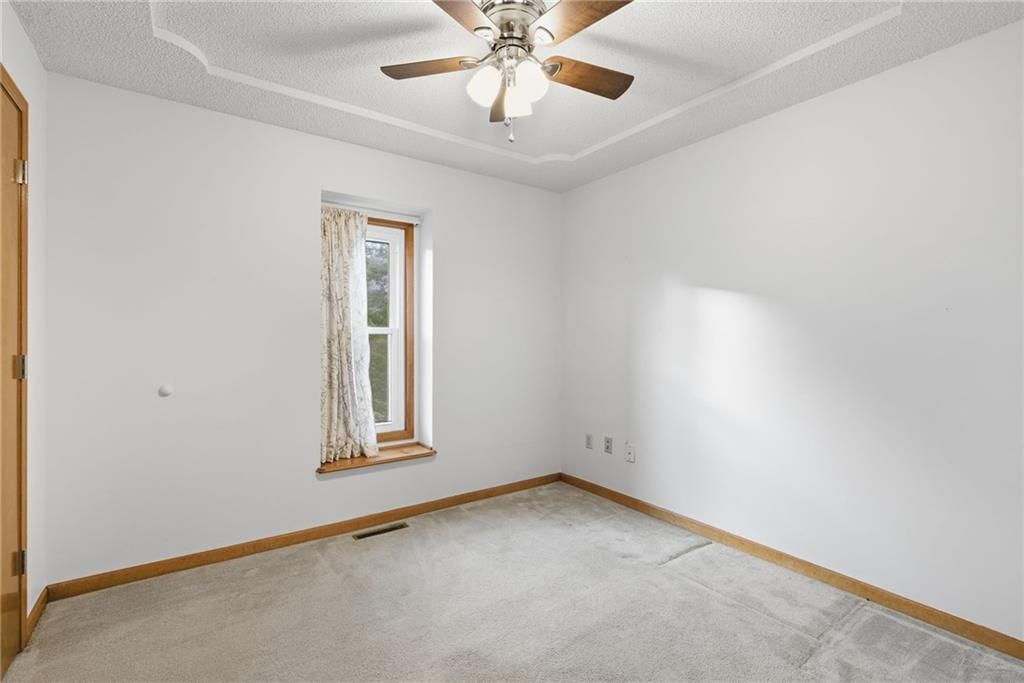 507 Larkin Court — photo 26