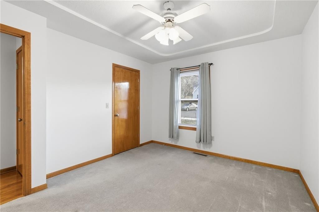 507 Larkin Court — photo 32