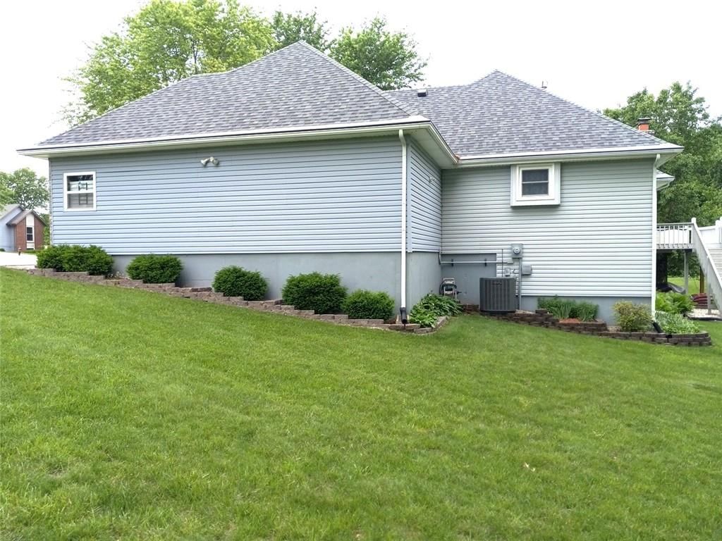507 Larkin Court — photo 51