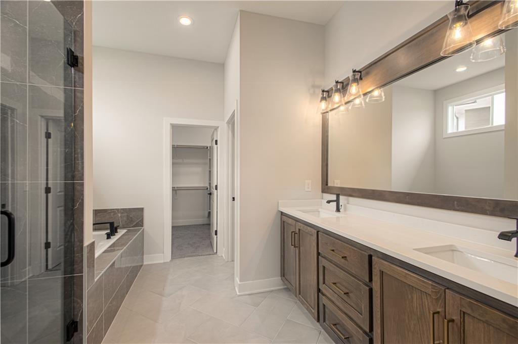 17171 S Laurelwood Street — photo 15
