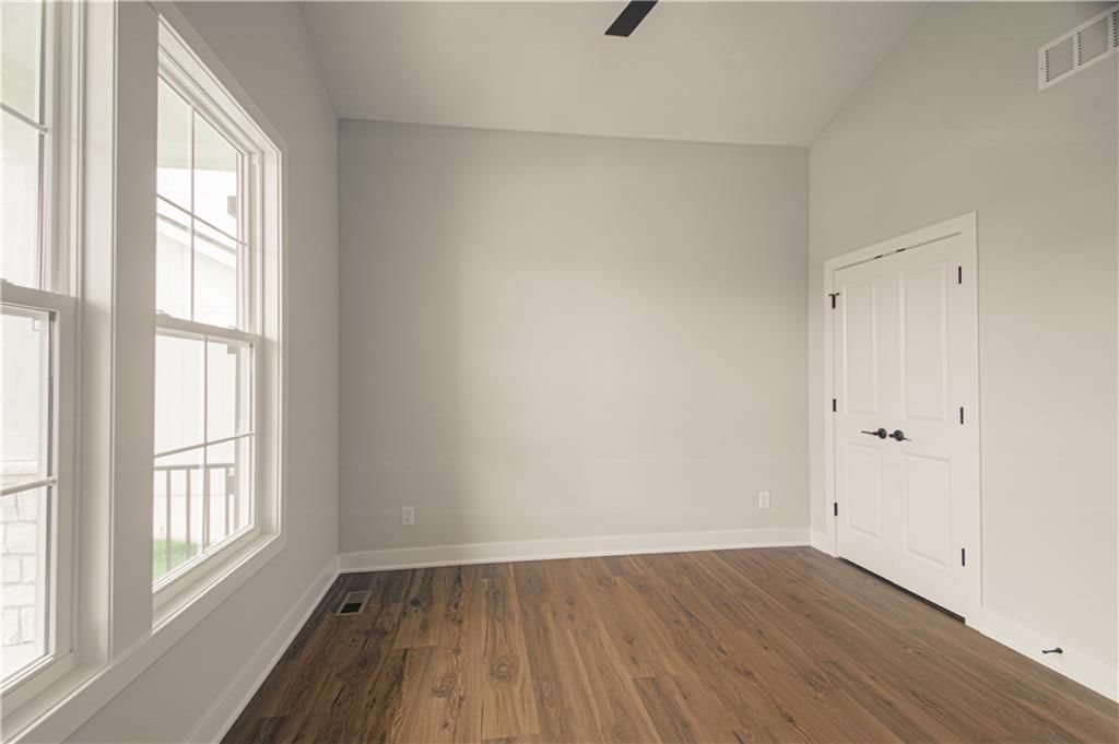 17171 S Laurelwood Street — photo 21