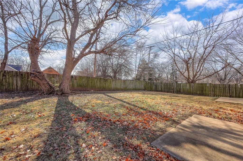 507 Pawnee Street — photo 64