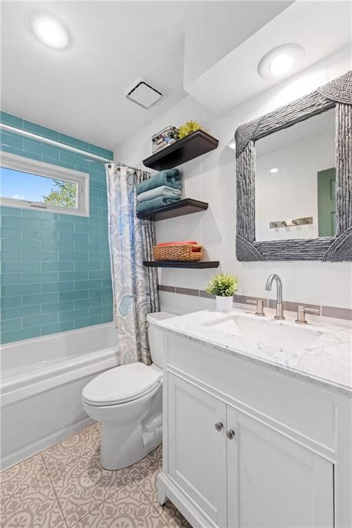 1100 E Cothrell Street — photo 27