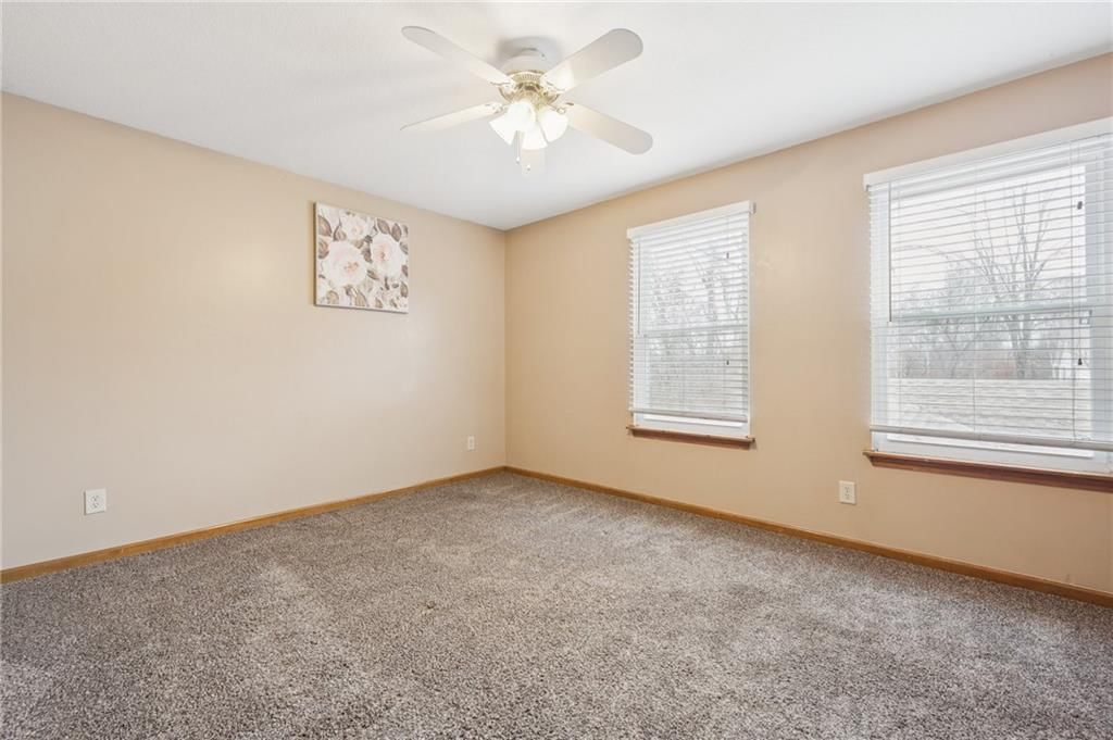 8418 N Park Court — photo 18