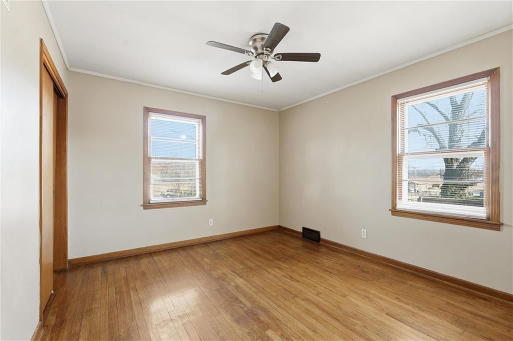 13609 Cypress Avenue — photo 14
