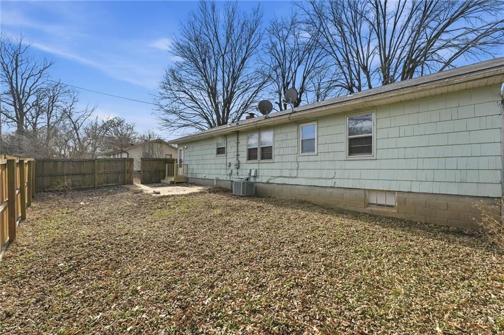 13609 Cypress Avenue — photo 23