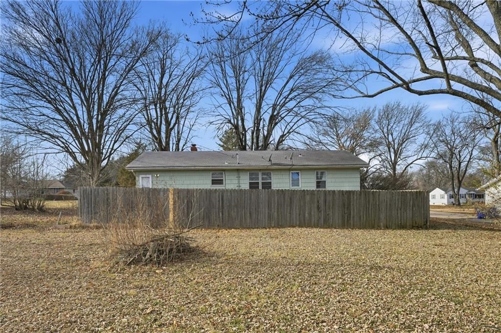 13609 Cypress Avenue — photo 25