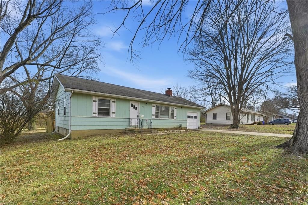 13609 Cypress Avenue — photo 29