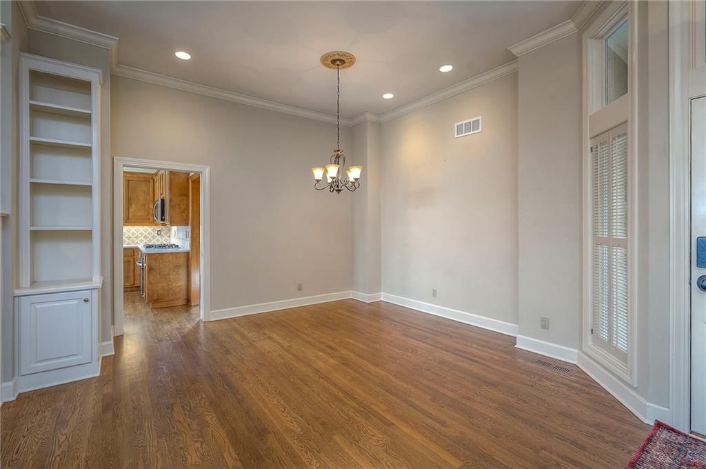 12549 Connell Drive — photo 9
