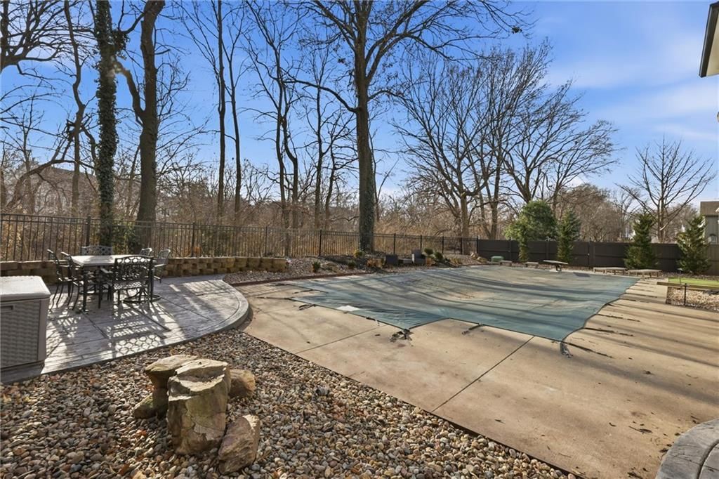 5941 W 153rd Street — photo 44