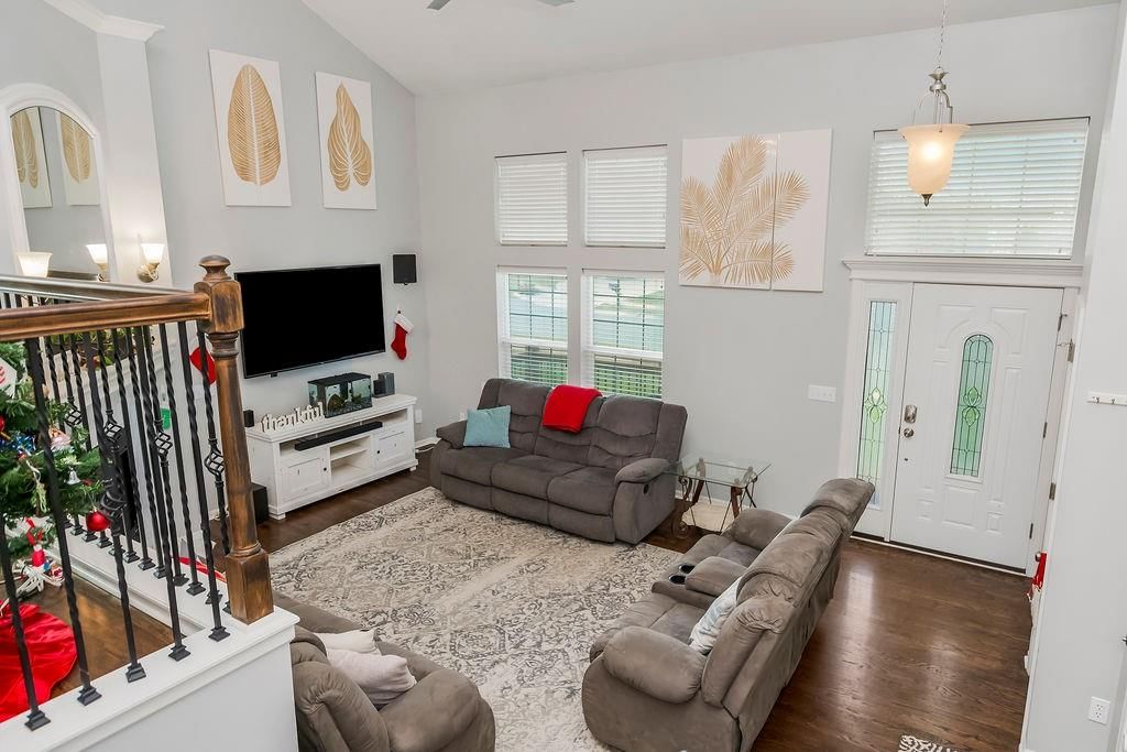 705 S Spruce Circle — photo 6