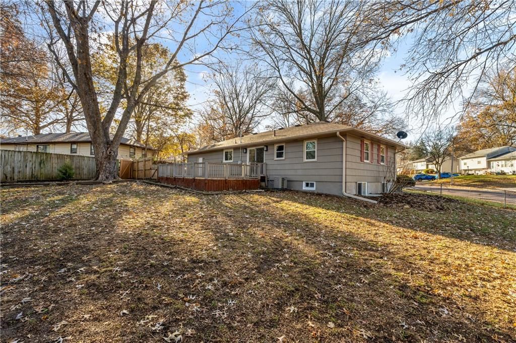 8808 E 84th Terrace — photo 32