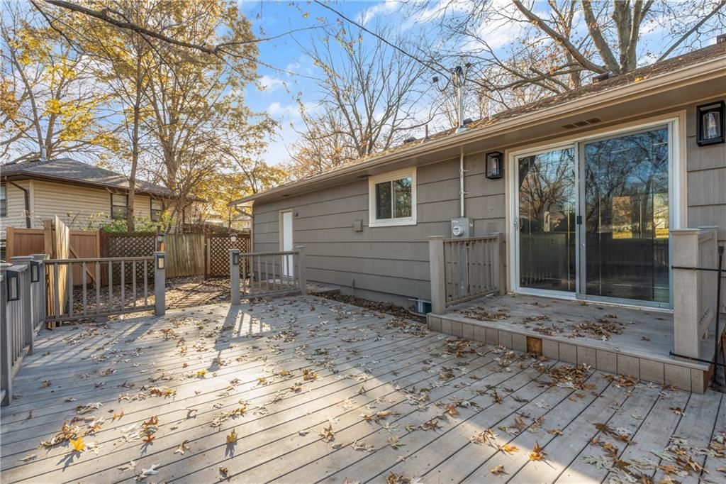 8808 E 84th Terrace — photo 33